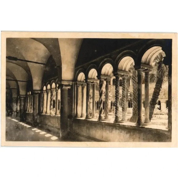 ROMA Basilica di S. Giovanni in Laterano. Il Chiostro. (Vassalletto) Postcard - Picture 1 of 2